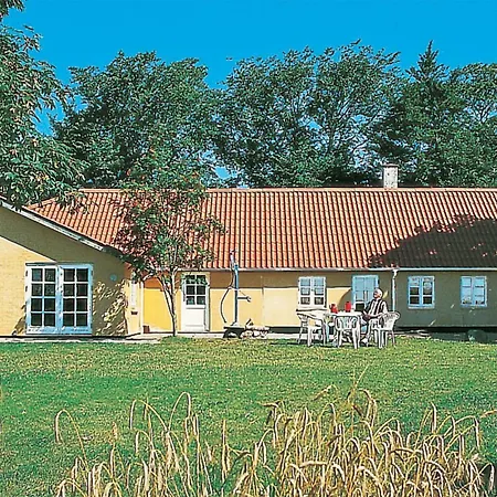 5 Bedroom Stunning In Oster Assels