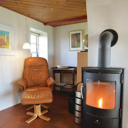 5 Bedroom Stunning In Holiday home Oster Assels