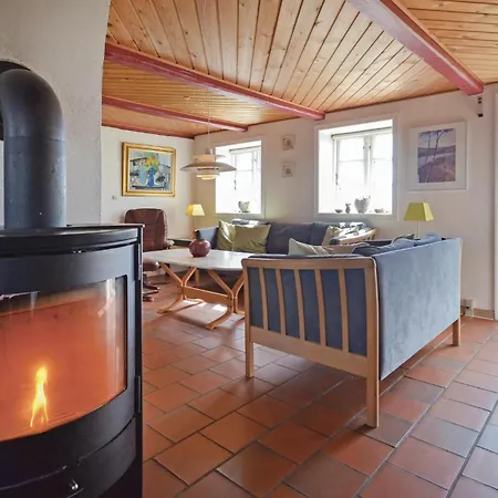 5 Bedroom Stunning In Prázdninový dům *